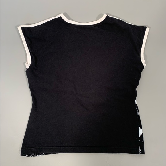 Nike Crop Top Black White Athletic Graphic Cropped Shirt Attached Bra Womens Lg - Picture 2 of 11